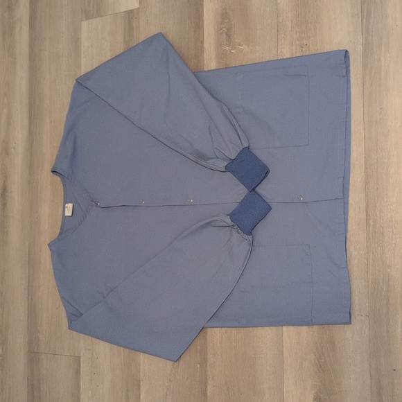 Standard Textile Solid Light Blue Scrub Jacket - Large - Picture 1 of 7